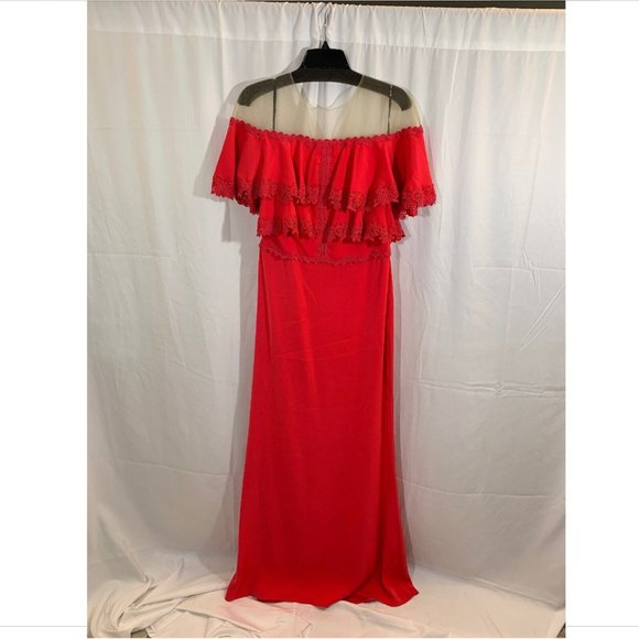NEW $428 Tadashi Shoji Karlie Off-Shoulder Crepe Gown‎ Red [SZ 10 ] - Picture 4 of 11